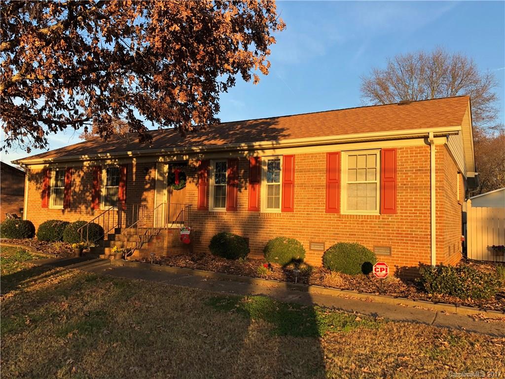 1827 Sam Wilson Road Charlotte, NC 28214 - Photo 1 of 9 Gallery Image 1