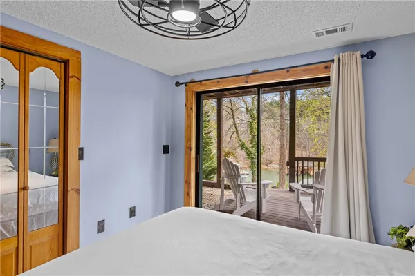 $949,000 | 203 Little Lane, Seneca, SC 29672