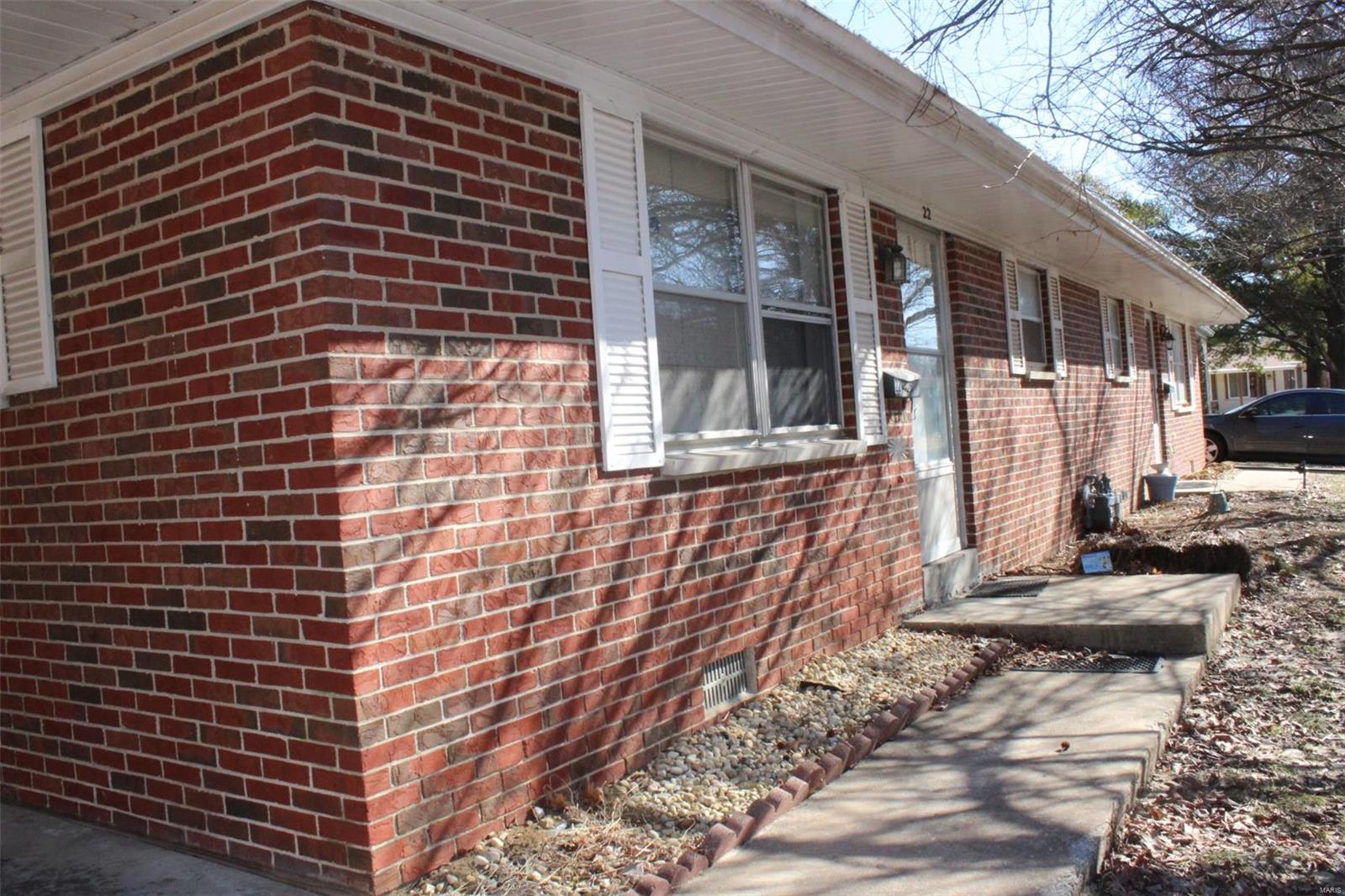 22 Gettysburg Road Belleville, IL 62226 - Photo 2 of 21 Gallery Image 2