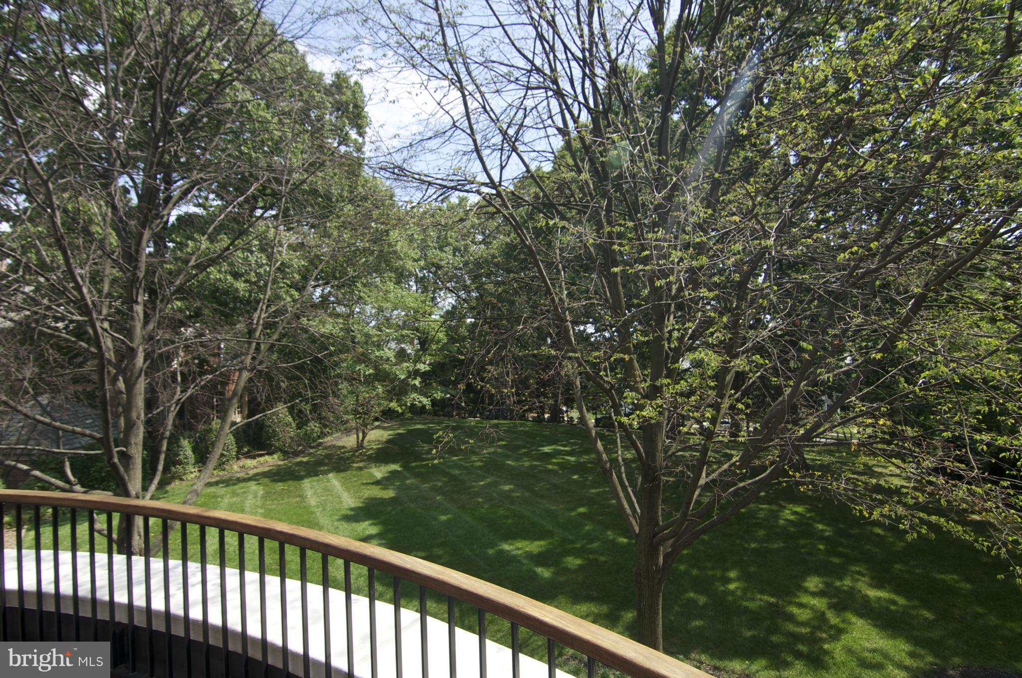 203 Lambeth Road Baltimore, MD 21218 - Photo 30 of 30 Rear Lawn from Master Balcony