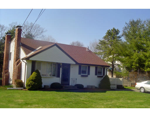 109 Chisholm Road Stoughton, MA 02072 - Photo 1 of 12