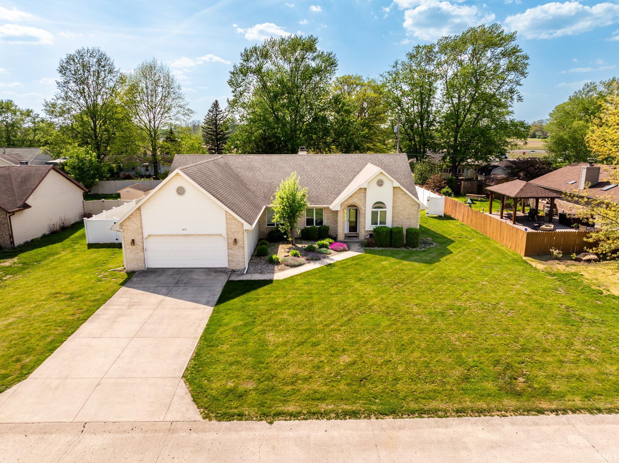 1801 North Brighton Road Muncie, IN 47304 - Photo 2 of 25