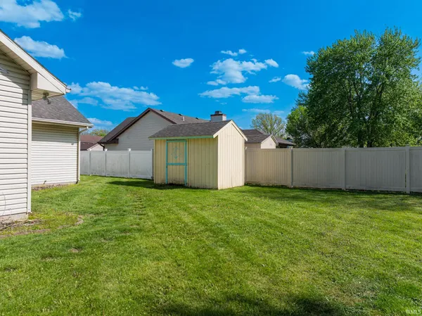 $259,900 | 1801 North Brighton Road, Muncie, IN 47304