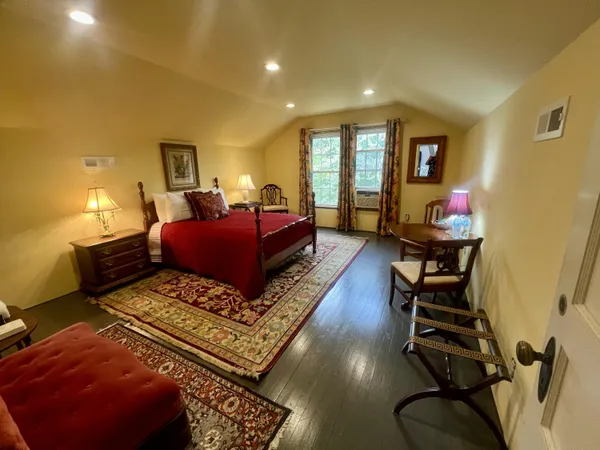 $1,495,000 | 1100 McCormick Boulevard, Clifton Forge, VA 24422