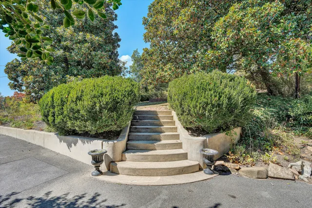 $1,595,000 | 1100 McCormick Boulevard, Clifton Forge, VA 24422