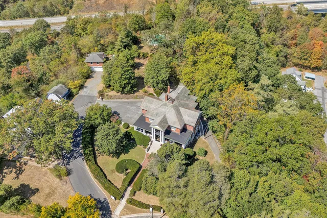 $1,595,000 | 1100 McCormick Boulevard, Clifton Forge, VA 24422