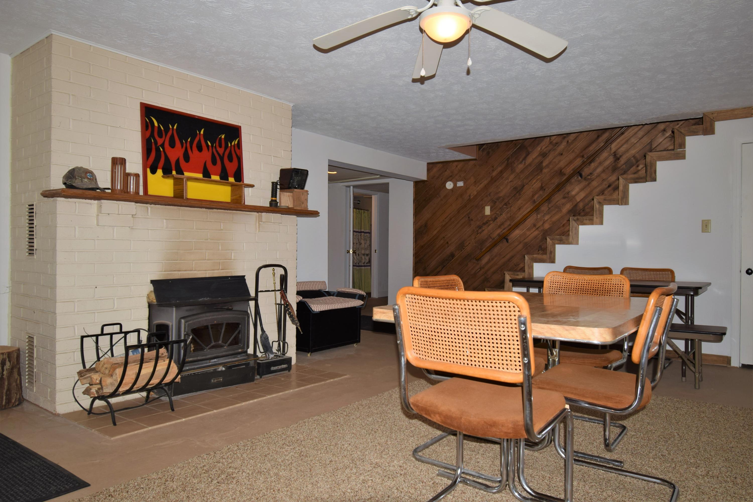 1212 Old Springfield Xenia, OH 45385 - Photo 37 of 44