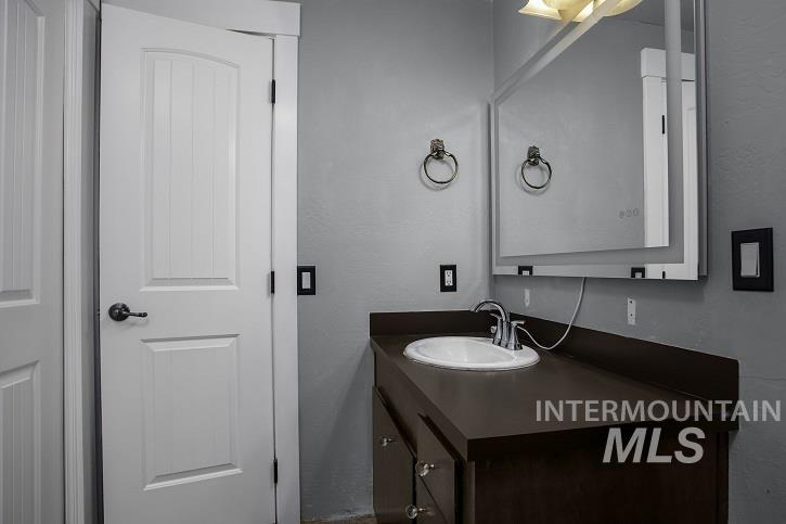 15244 Mink Road Caldwell, ID 83607 - Photo 9 of 25