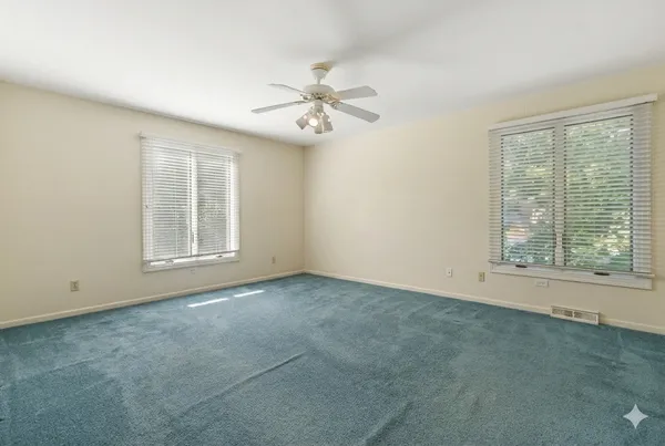 $695,000 | 581 Aberdeen Road, Frankfort, IL 60423