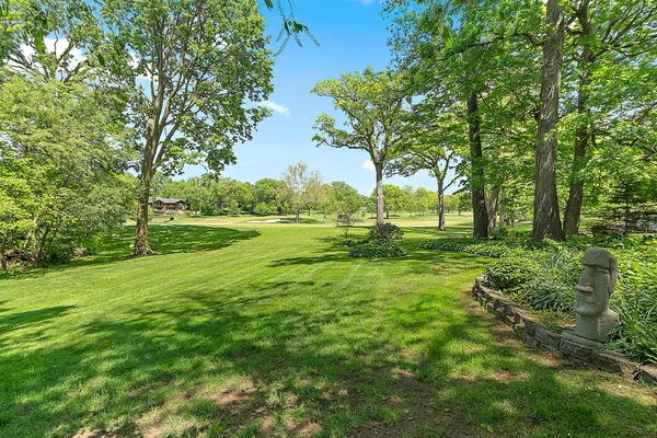 $695,000 | 581 Aberdeen Road, Frankfort, IL 60423