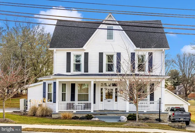 $699,999 | 706 East Main Street, Middletown, MD 21769