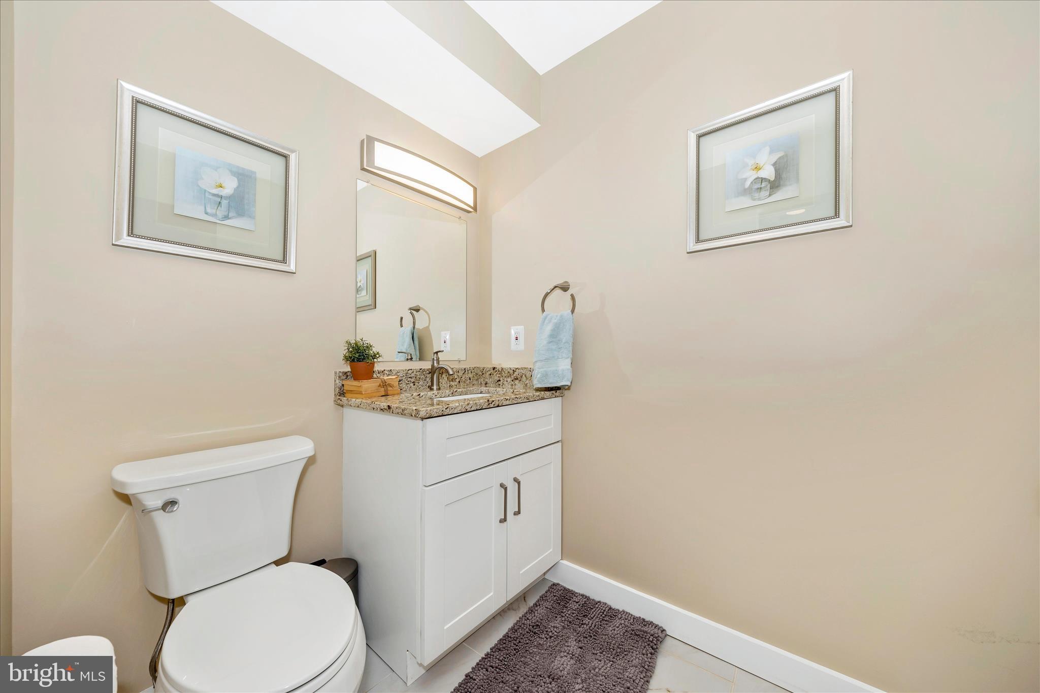 706 East Main Street Middletown, MD 21769 - Photo 21 of 63 Powder Room