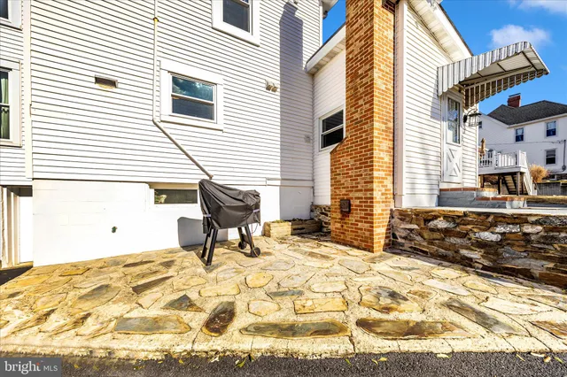 $699,999 | 706 East Main Street, Middletown, MD 21769