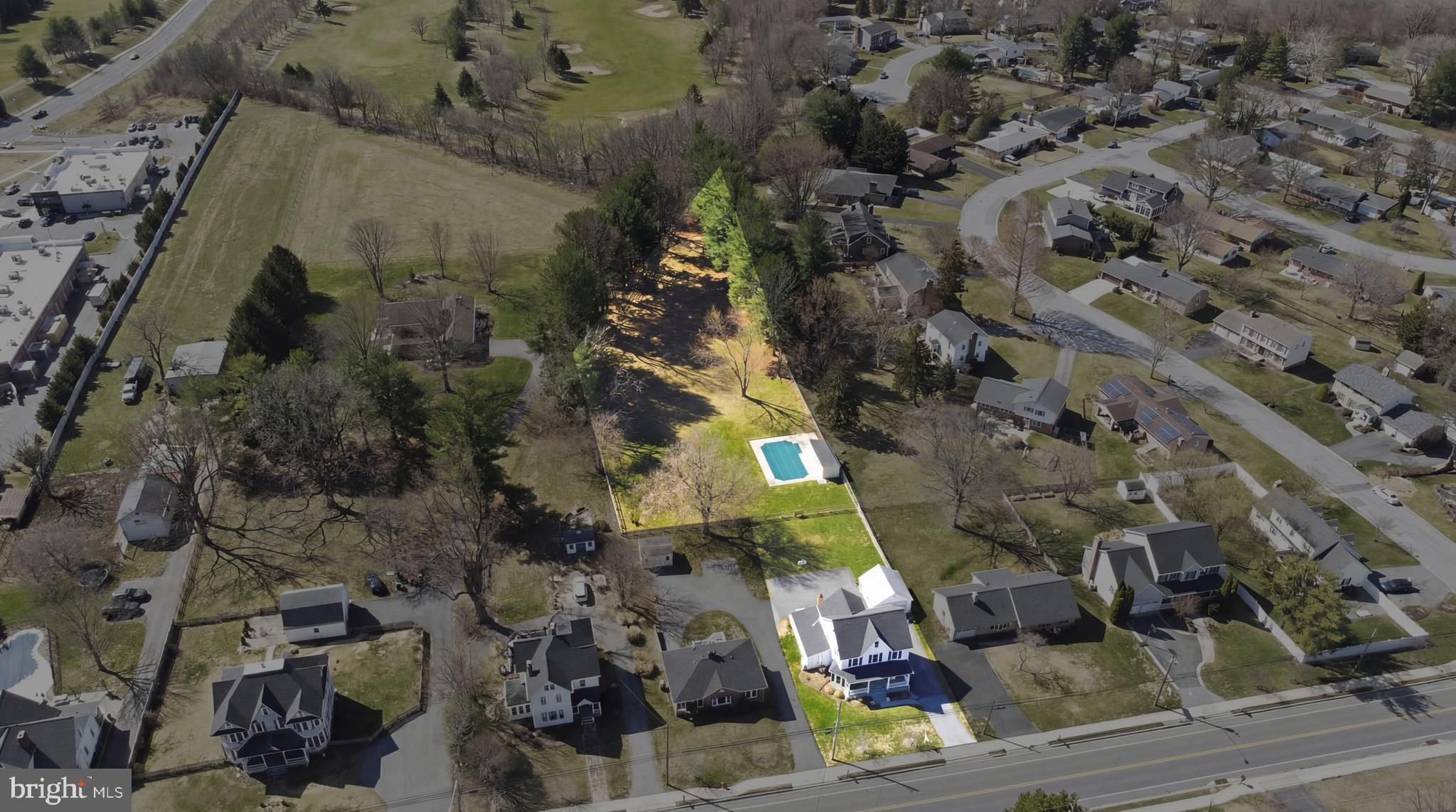 706 East Main Street Middletown, MD 21769 - Photo 62 of 63 an aerial view of residential houses with outdoor space