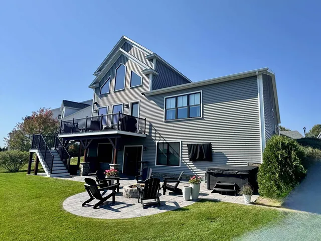 $1,450,000 | 42 Medalist Drive, South Burlington, VT 05403