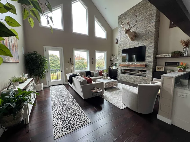 $1,450,000 | 42 Medalist Drive, South Burlington, VT 05403