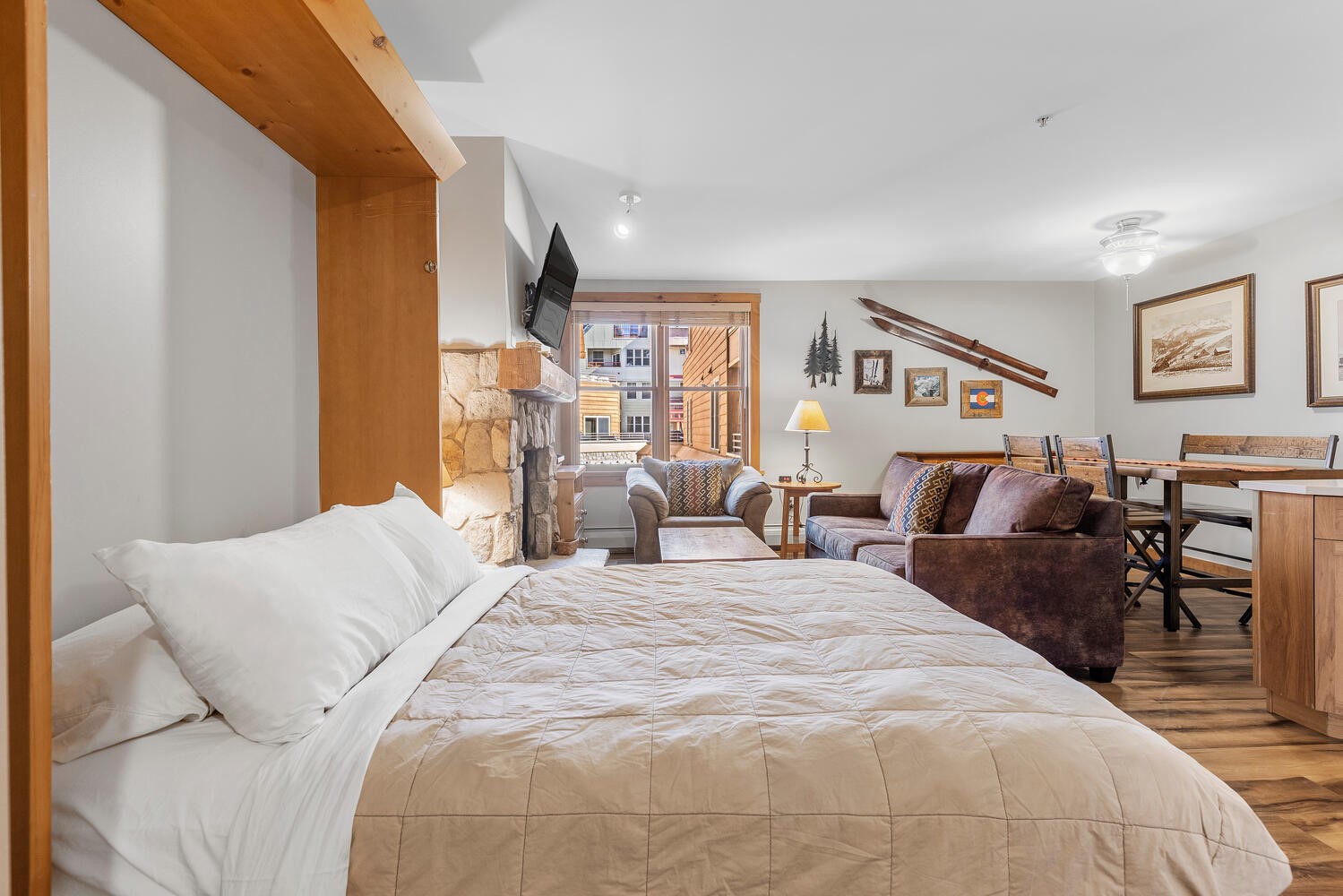 100 Dercum Square, Unit 8337 Keystone, CO 80435 - Photo 11 of 32 a large bedroom with a large bed and furniture