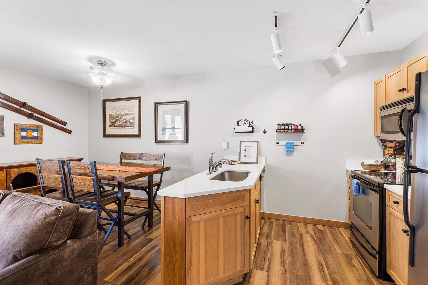 100 Dercum Square, Unit 8337 Keystone, CO 80435 - Photo 17 of 32 a view of a workspace with furniture and wooden floor