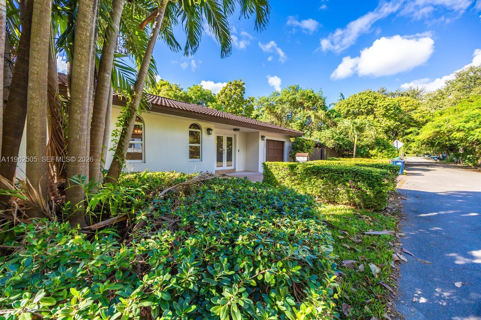 4400 Southwest 9th Lane Miami, FL 33134 - Photo 38 of 41