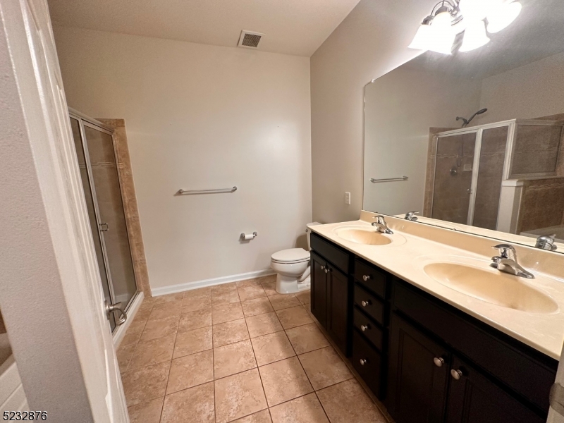 49 Station Square Union, NJ 07083 - Photo 17 of 18