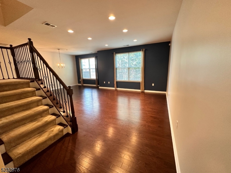 49 Station Square Union, NJ 07083 - Photo 2 of 18