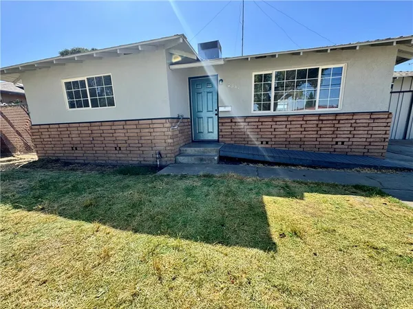 $359,900 | 2581 East Gerard Avenue, Merced, CA 95341