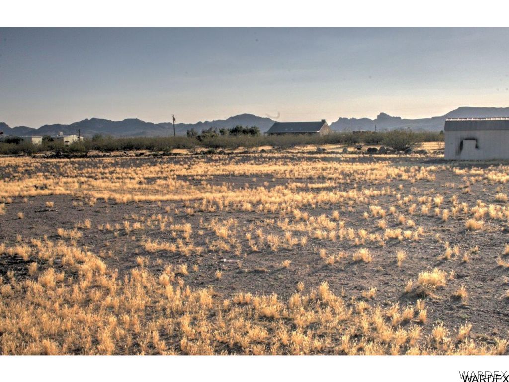3969 Elfrida Road Golden Valley, AZ 86413 - Photo 29 of 29 a view of lake and mountain