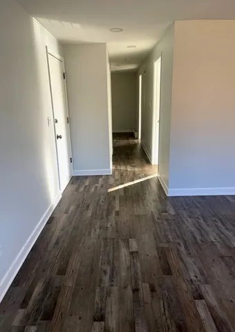 $1,900 | 287 8th Street, Unit 3A, Wheeling, IL 60090