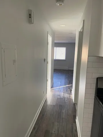 $1,900 | 287 8th Street, Unit 3A, Wheeling, IL 60090