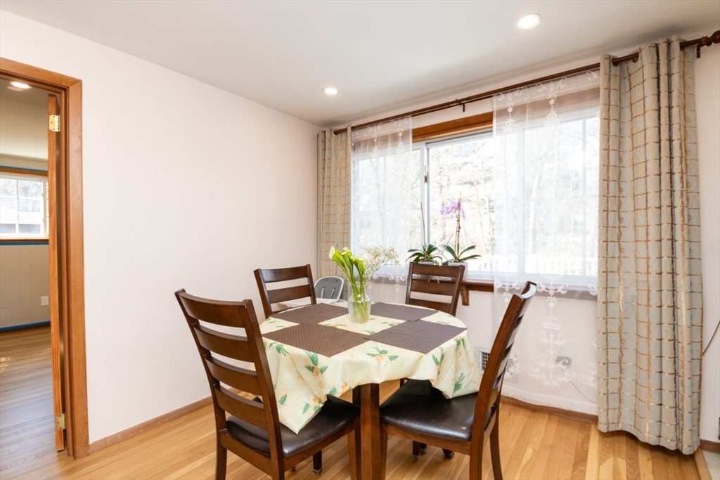 22 Livoli Road Framingham, MA 01701 - Photo 15 of 42