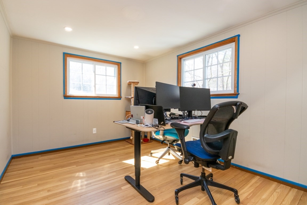 22 Livoli Road Framingham, MA 01701 - Photo 30 of 42