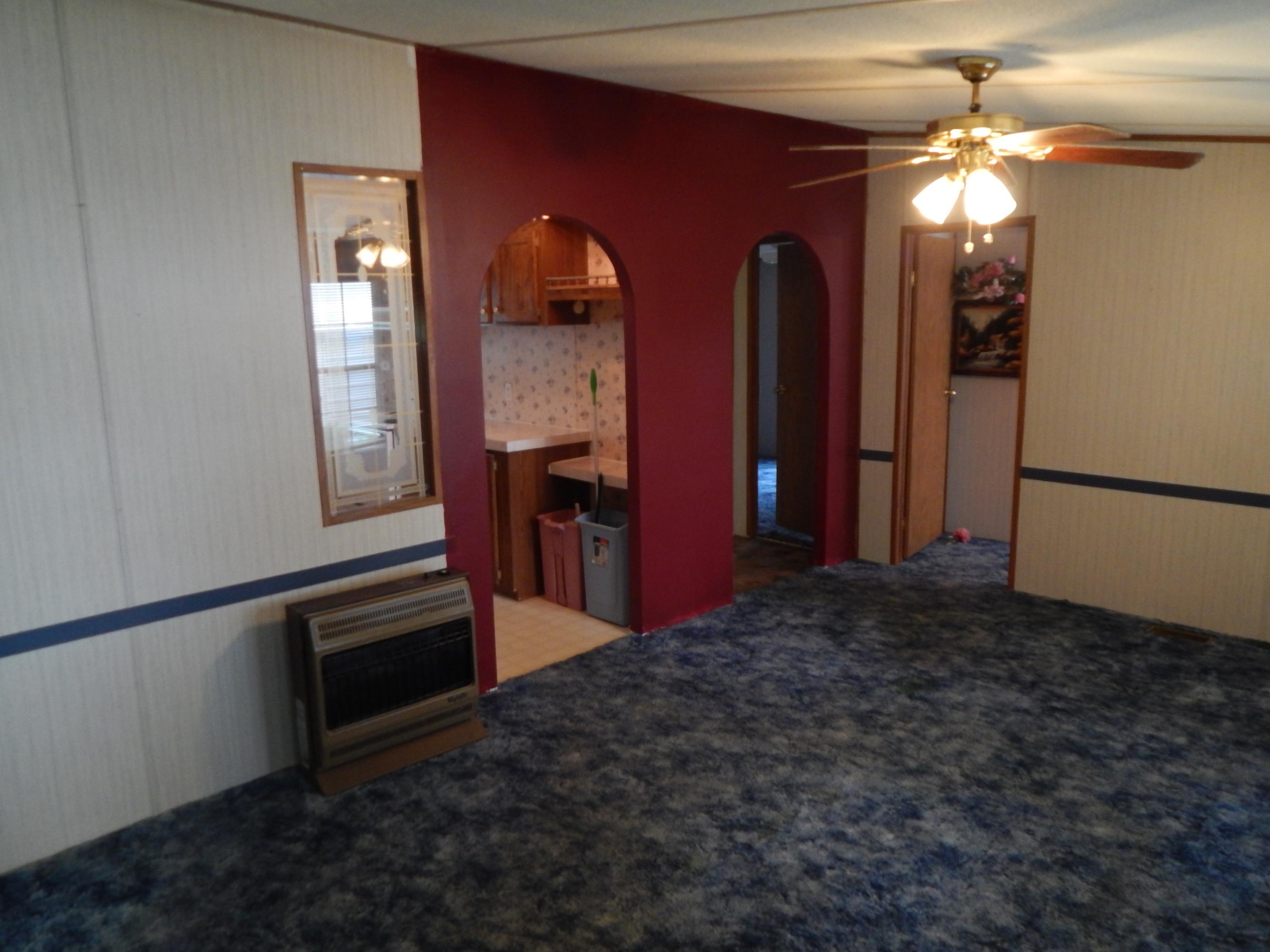 1512 Sulphur Springs Road Clinton, TN 37716 - Photo 4 of 12 2014-08-11 14
