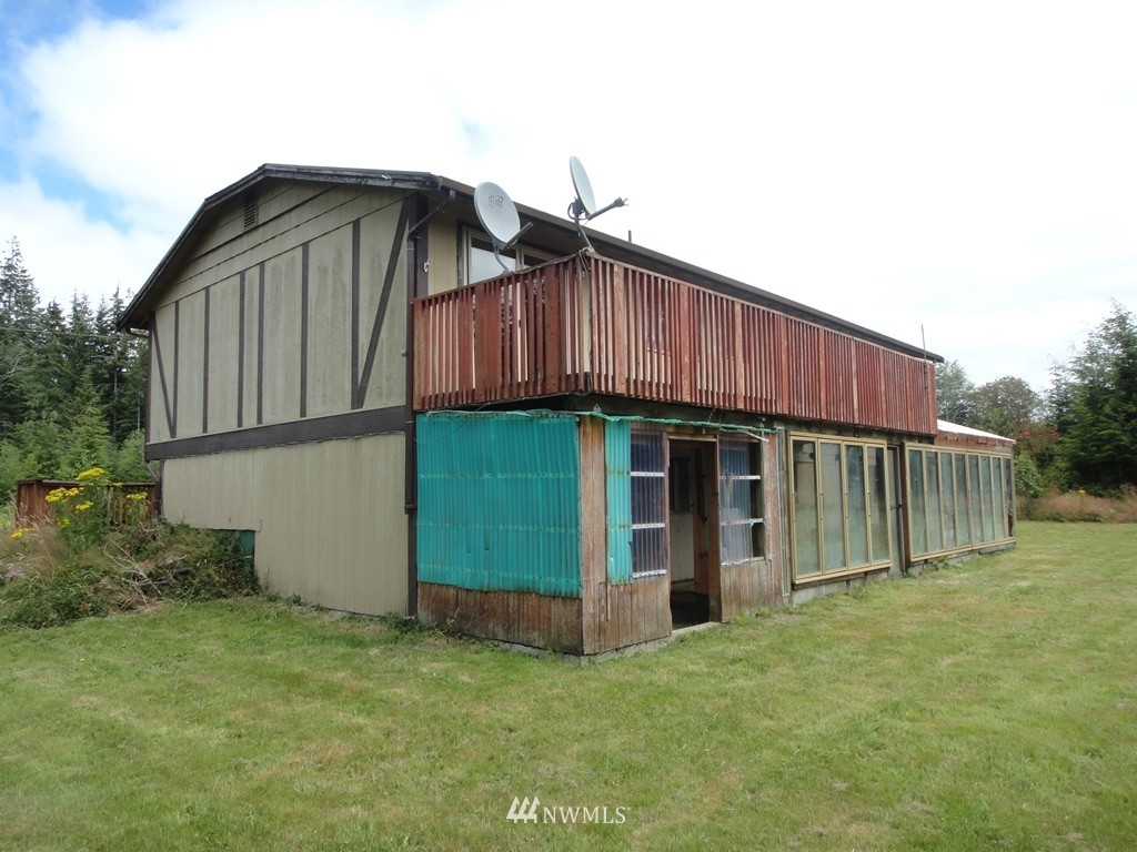 157 Walker Road Hoquiam, WA 98550 - Photo 5 of 19 Gallery Image 5