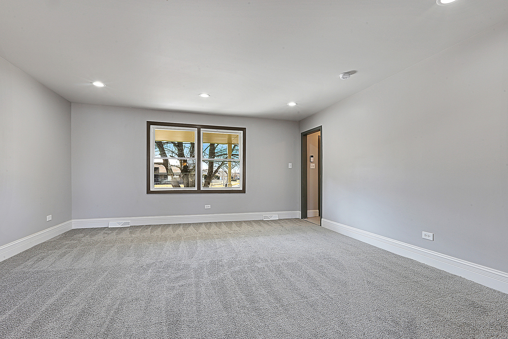 725 Old Farm Road Matteson, IL 60443 - Photo 4 of 10