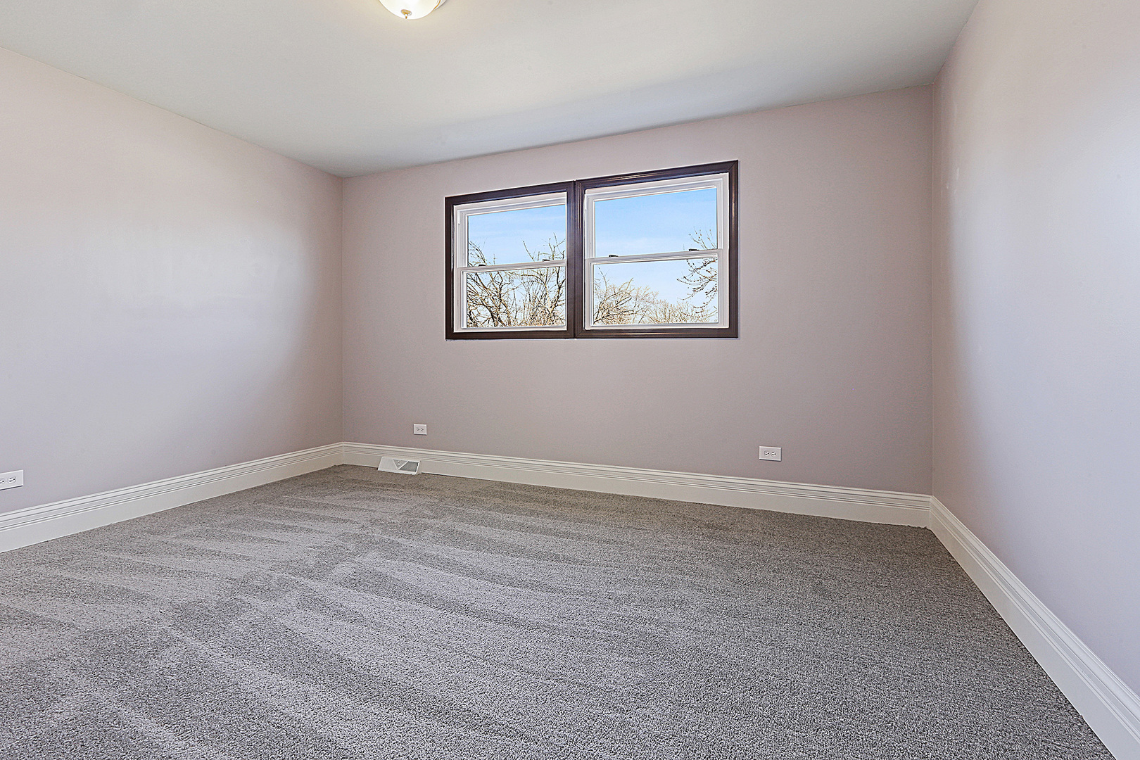 725 Old Farm Road Matteson, IL 60443 - Photo 8 of 10
