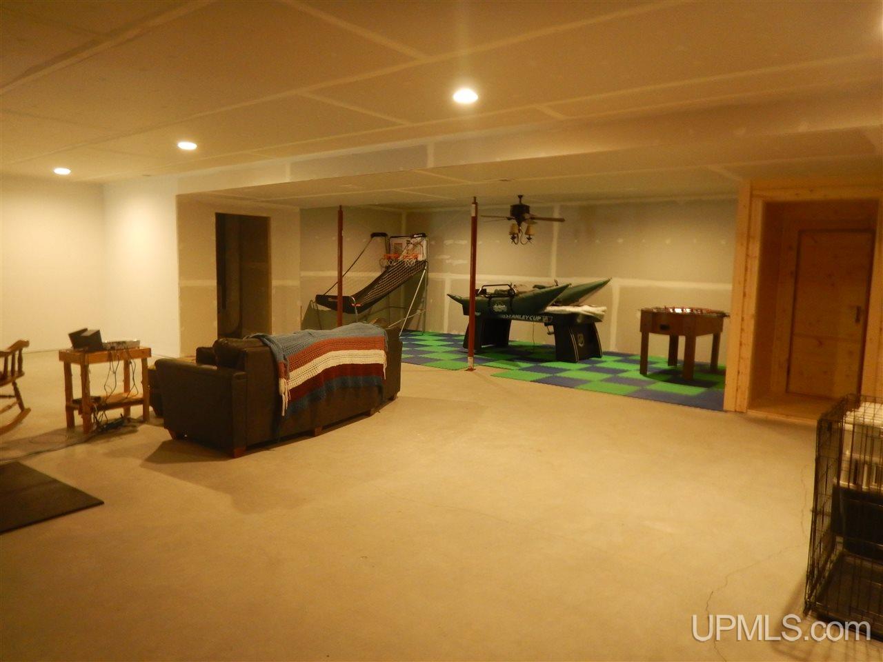 13300 Camp 9 Road Rock, MI 49880 - Photo 30 of 50 Gallery Image 30