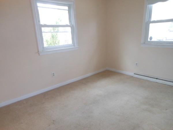 22 Brookside Road Rockland, MA 02370 - Photo 13 of 21