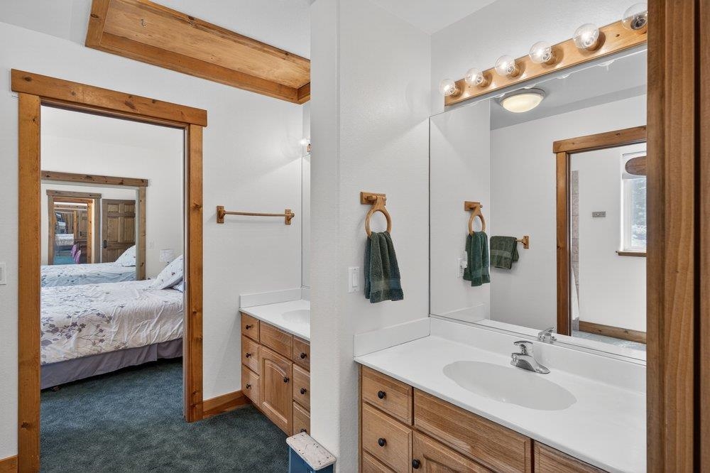 10983 Beacon Road Truckee, CA 96161 - Photo 16 of 28