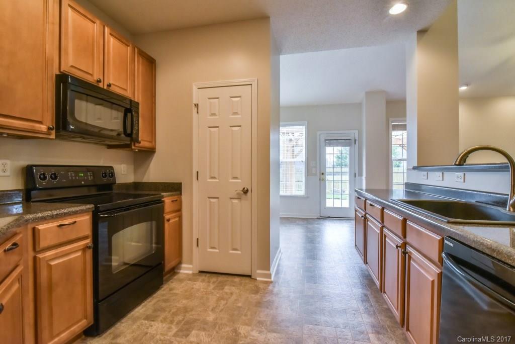 43 Summer Meadow Road, Unit 32 Arden, NC 28704 - Photo 9 of 23 Gallery Image 9
