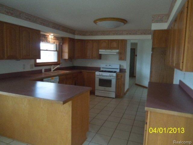 3833 Diehl Road Metamora, MI 48455 - Photo 5 of 22 4-1 251.jpg