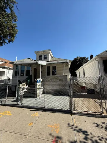 $750,000 | 104-25 126th Street | South Ozone Park