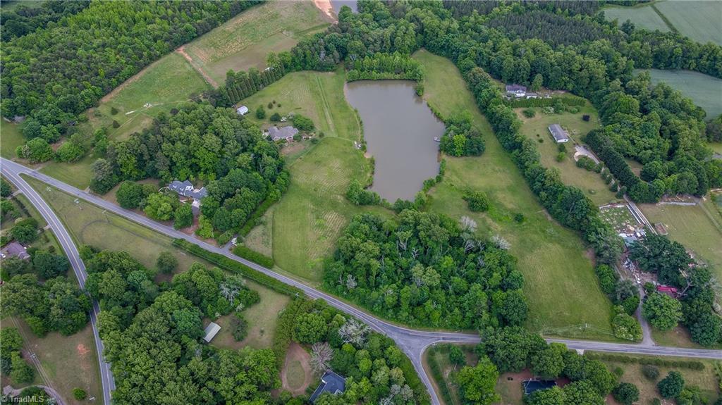 341 Somers Loop Reidsville, NC 27320 - Photo 10 of 50
