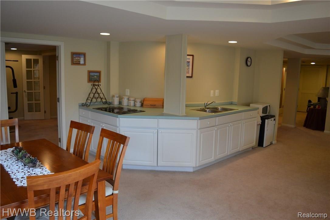 1205 Creek View Drive Rochester, MI 48307 - Photo 29 of 40 basement service bar