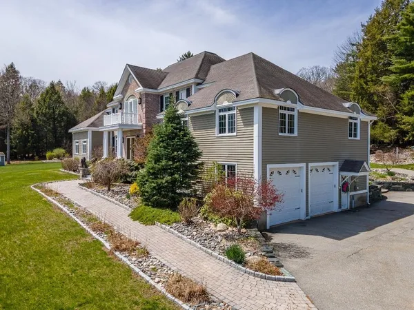 $1,550,000 | 101 Highland Circle, Swanzey, NH 03446