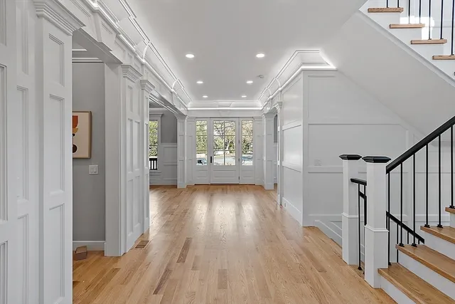 $4,695,000 | 18 Sprague Road, Wellesley, MA 02481