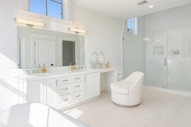 $4,695,000 | 18 Sprague Road, Wellesley, MA 02481