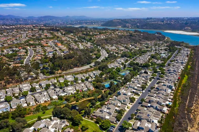 $1,425,000 | 7102 Linden Terrace, Carlsbad, CA 92011