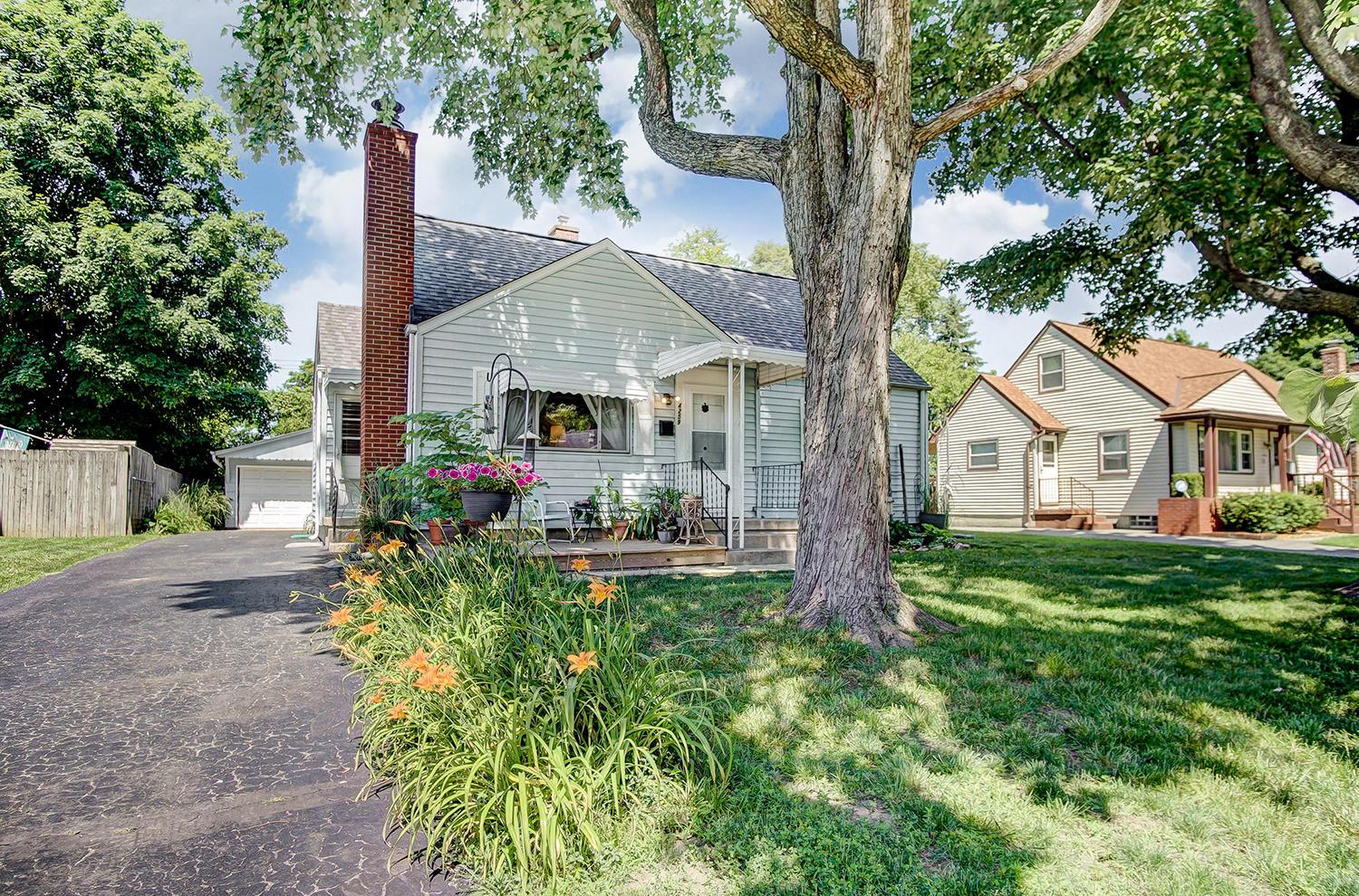 4259 Cody Road Columbus, OH 43224 - Photo 2 of 24 Gallery Image 2