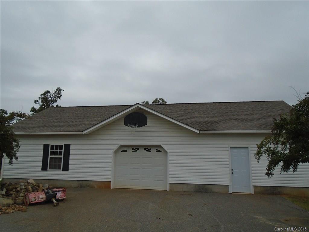 1260 Wayfield Road, Unit 3 Clover, SC 29710 - Photo 23 of 24 a view of a garage
