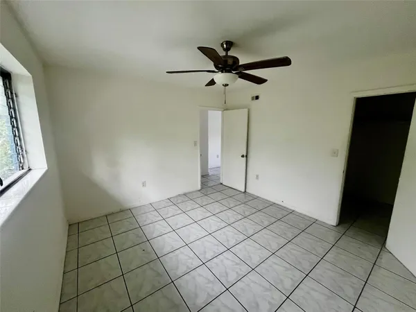 $1,450 | 751 Northeast 83rd Terrace, Unit 19, Miami, FL 33138